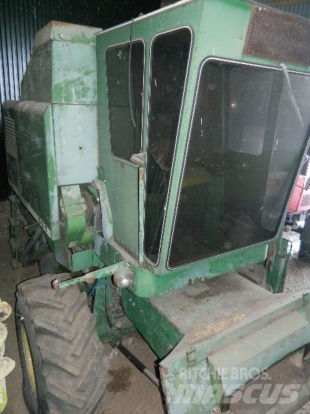John Deere 960 Kombinované zberacie stroje