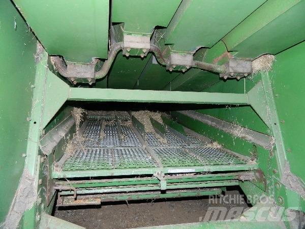 John Deere 960 Kombinované zberacie stroje