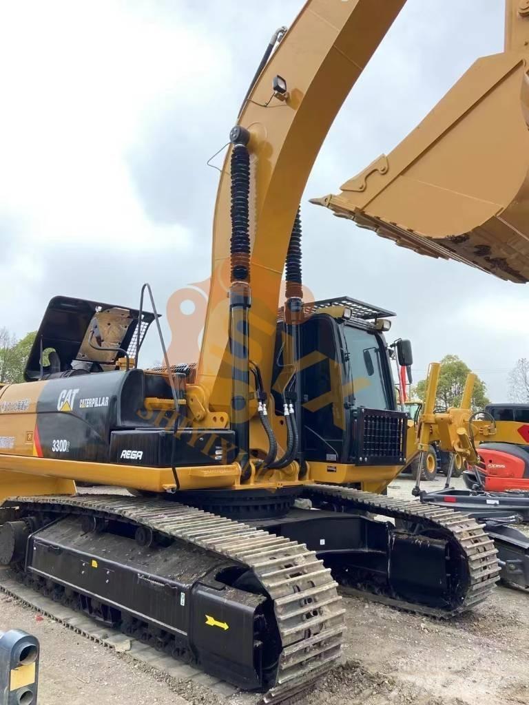 CAT 330 D2 Pásové rýpadlá