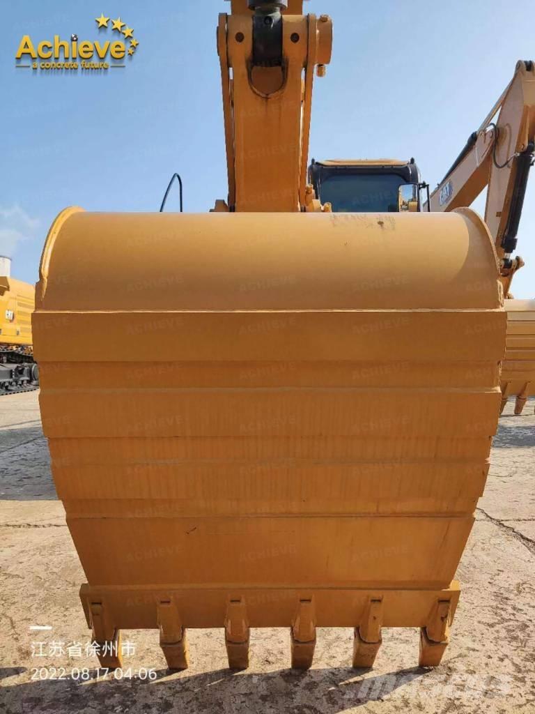 CAT 313D2L Pásové rýpadlá