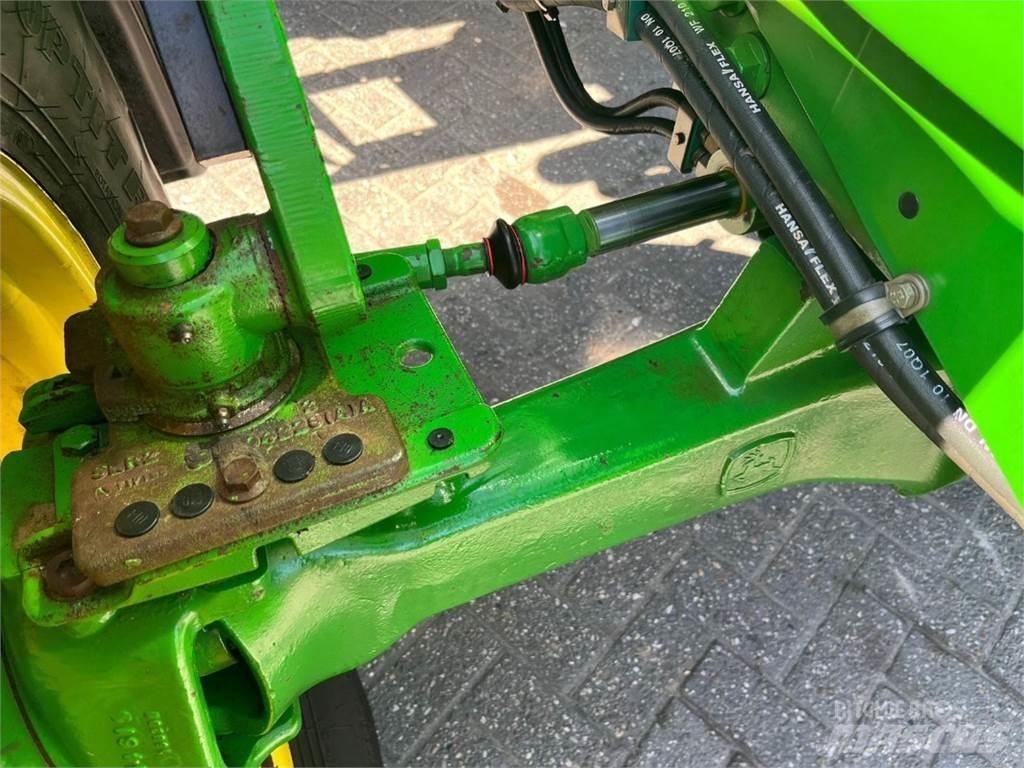 John Deere 6230 Traktory