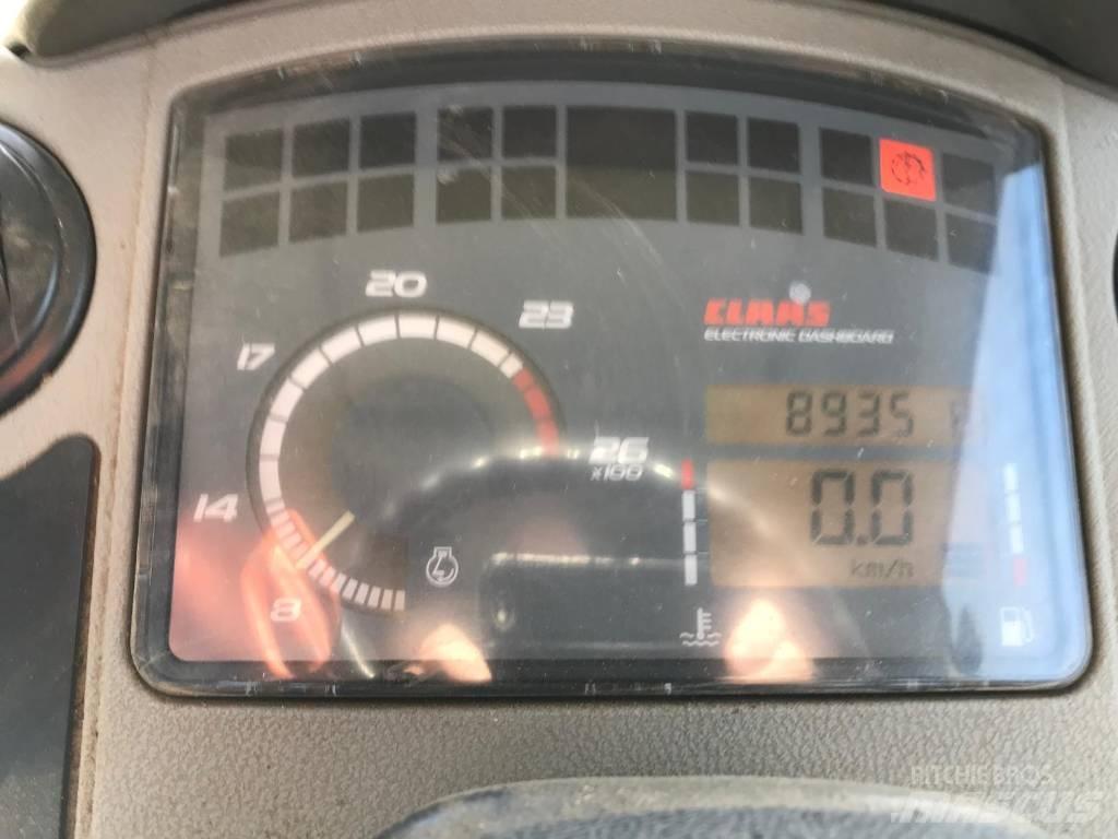 CLAAS AXION 810 Traktory