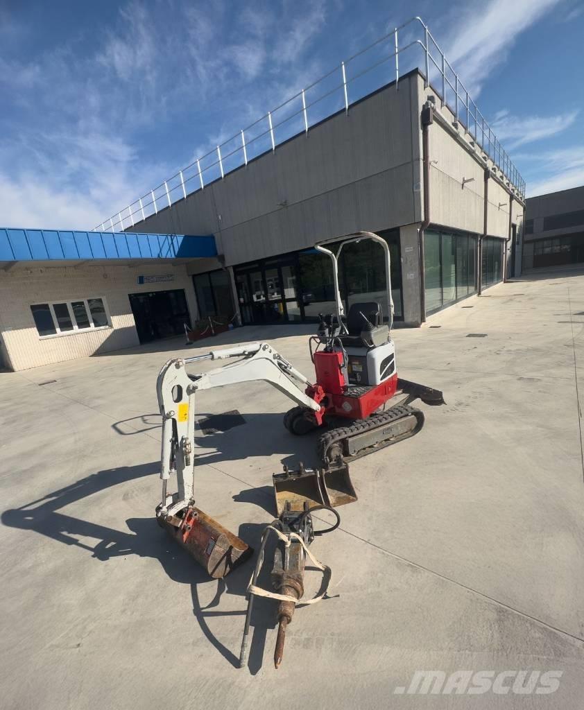 Takeuchi TB 210 R Mini rýpadlá < 7t