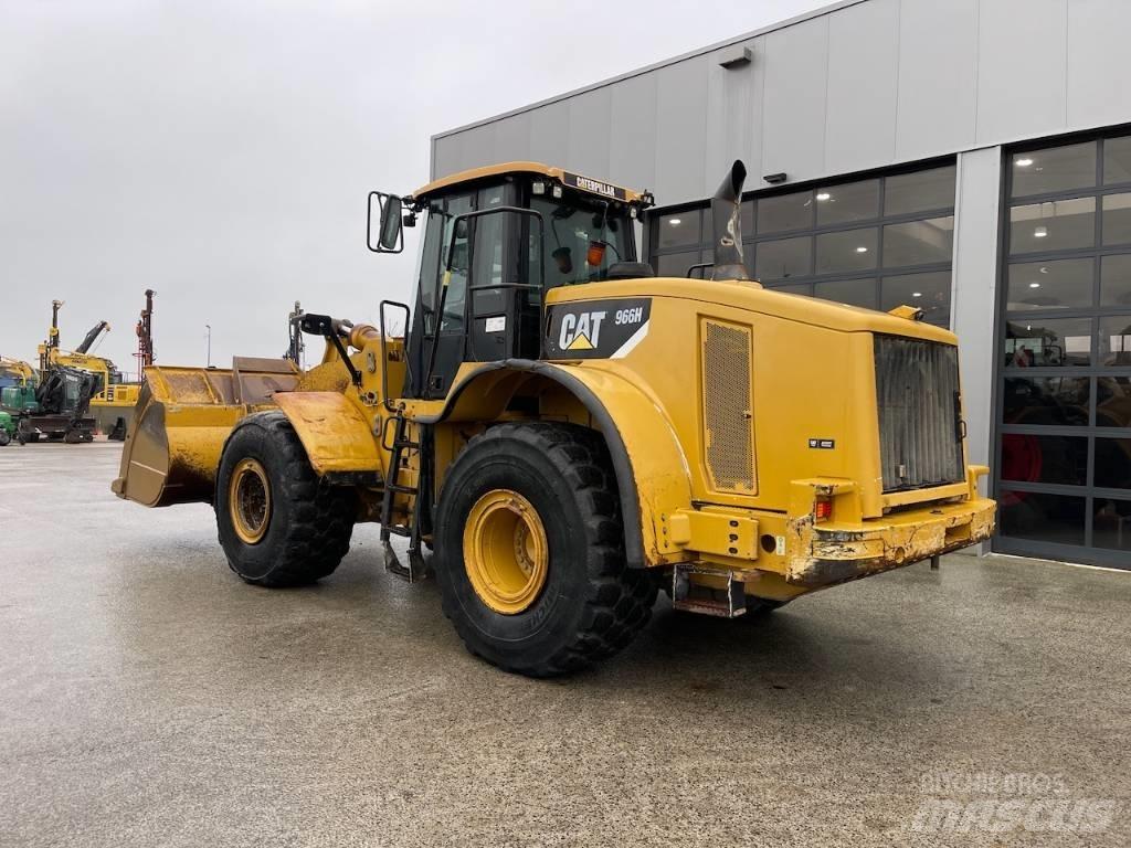 CAT 966 H Kolesové nakladače