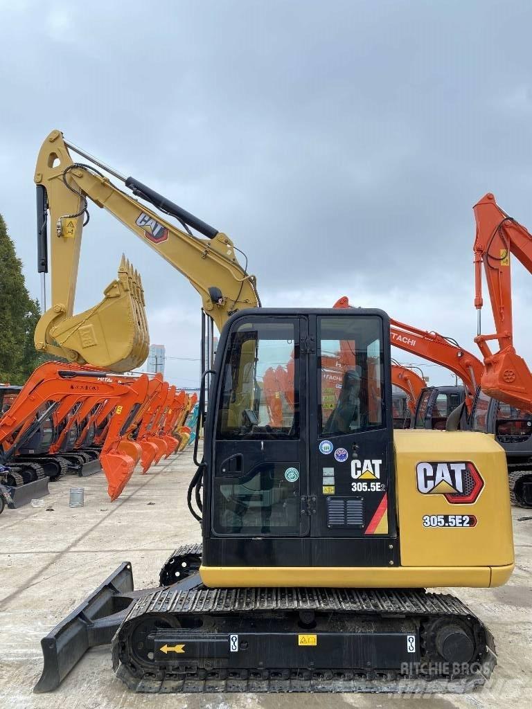 CAT 305.5 Pásové rýpadlá