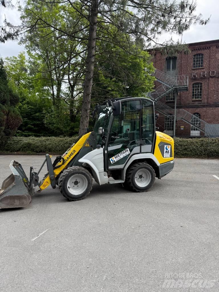 Kramer 5040 Šmykom riadené nakladače