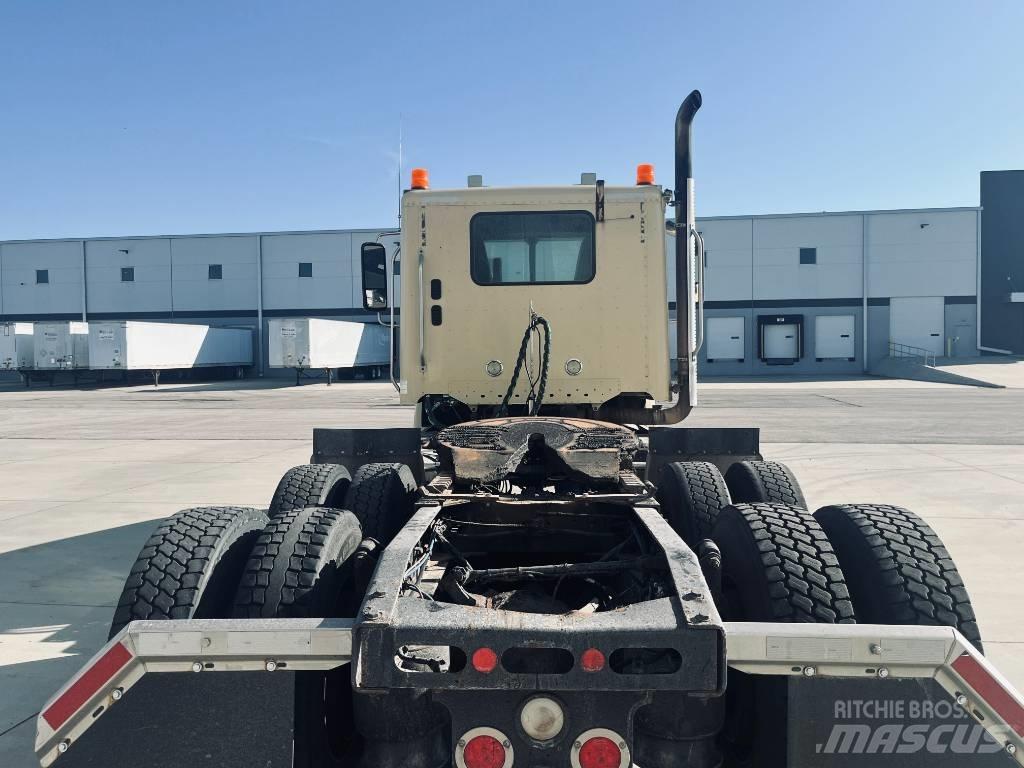 Freightliner 122 SD Ťahače