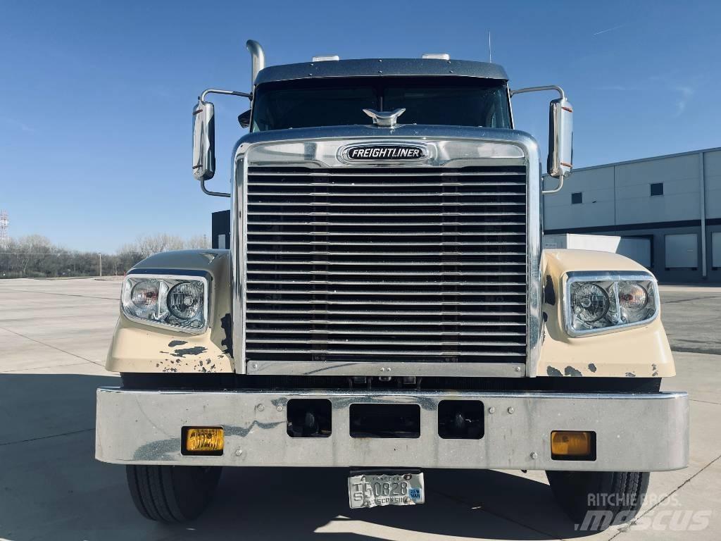 Freightliner 122 SD Ťahače