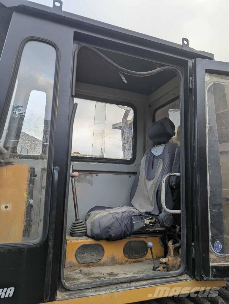 Morooka MST 1500 Pásové sklápače