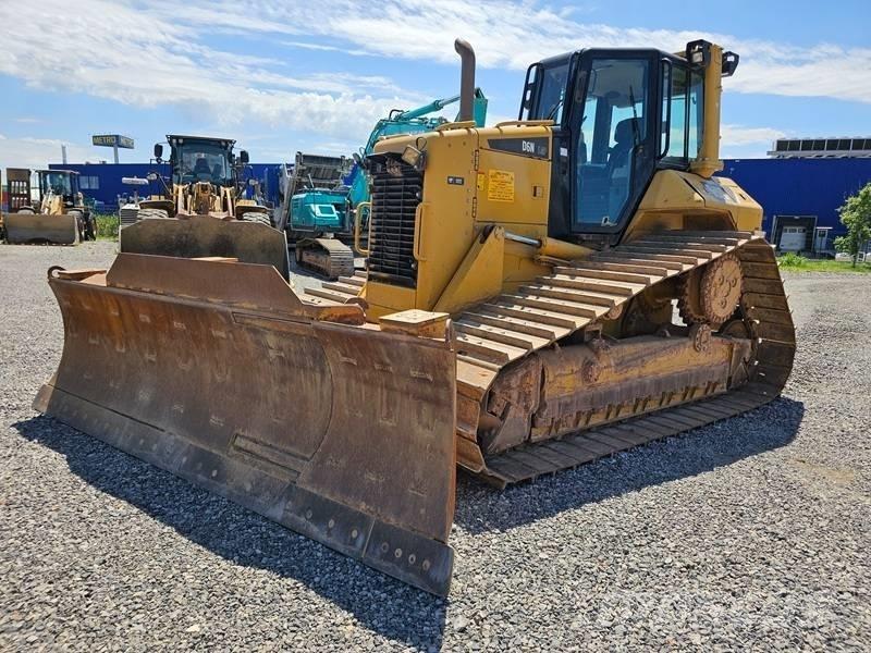CAT D 6 N LGP Pásové dozéry