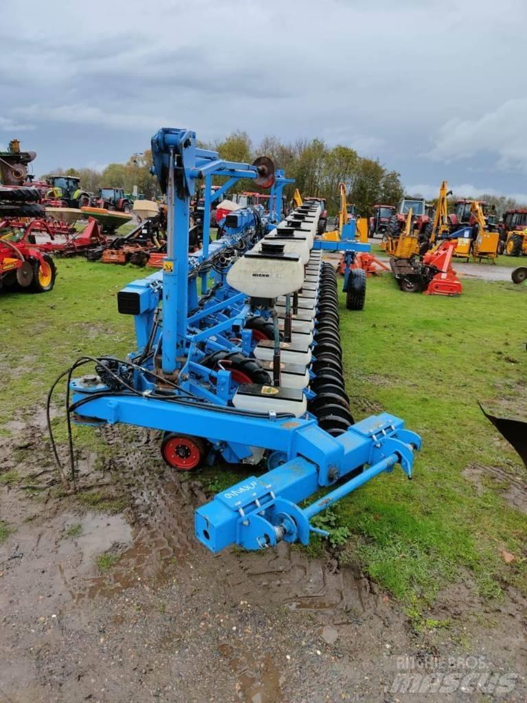 Siewnik monosen Mechanické sejačky