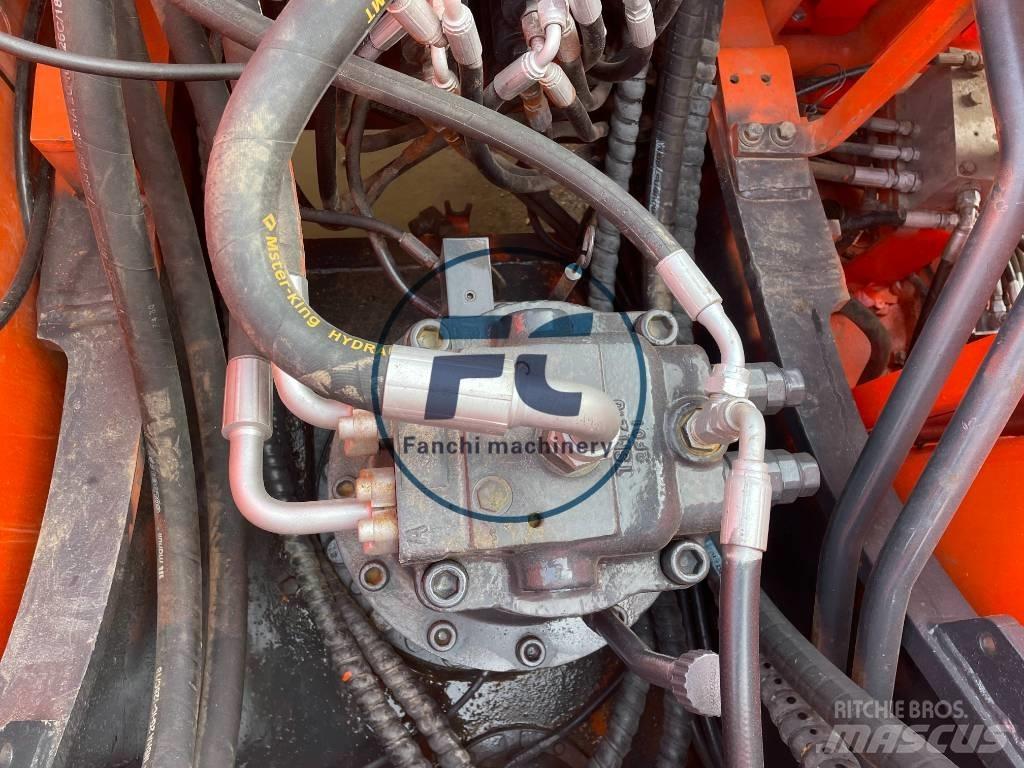 Doosan DX300 Pásové rýpadlá