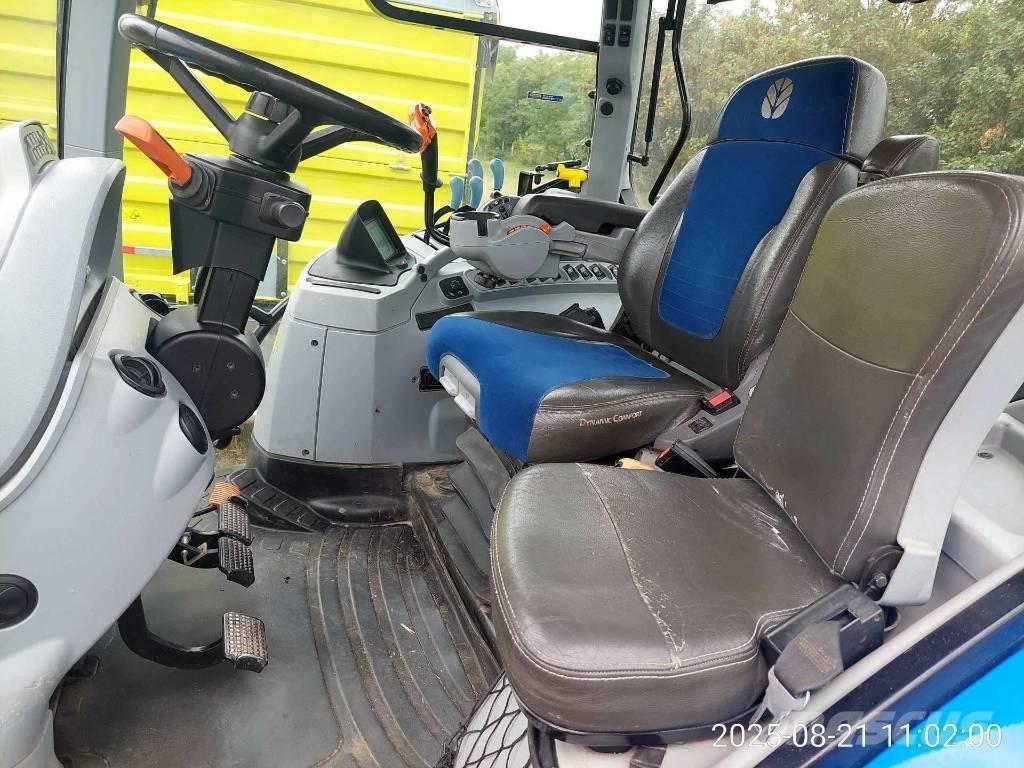 New Holland T 7.230 Traktory