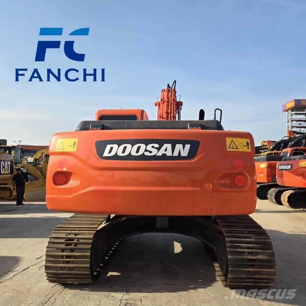 Doosan DX 225 LC Pásové rýpadlá