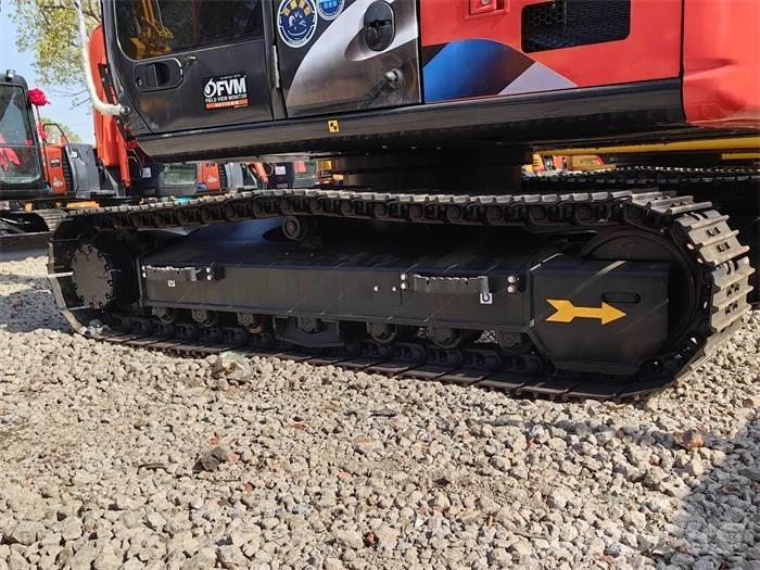 Hitachi ZX 130 Pásové rýpadlá
