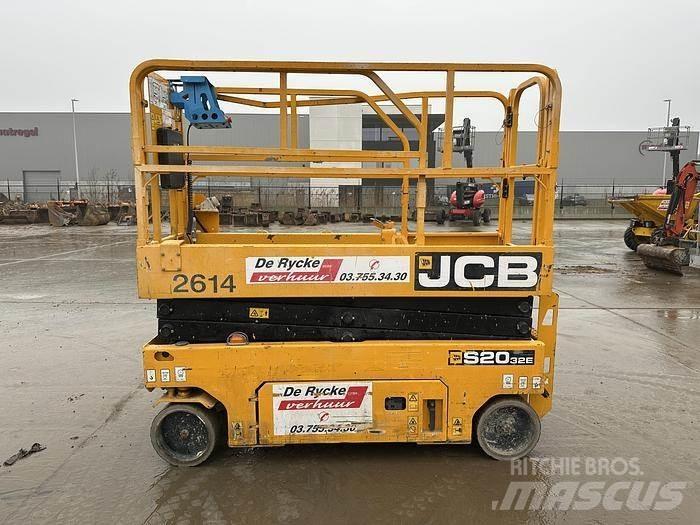 JCB S2032E Ďalšie zdvíhacie zariadenia a plošiny