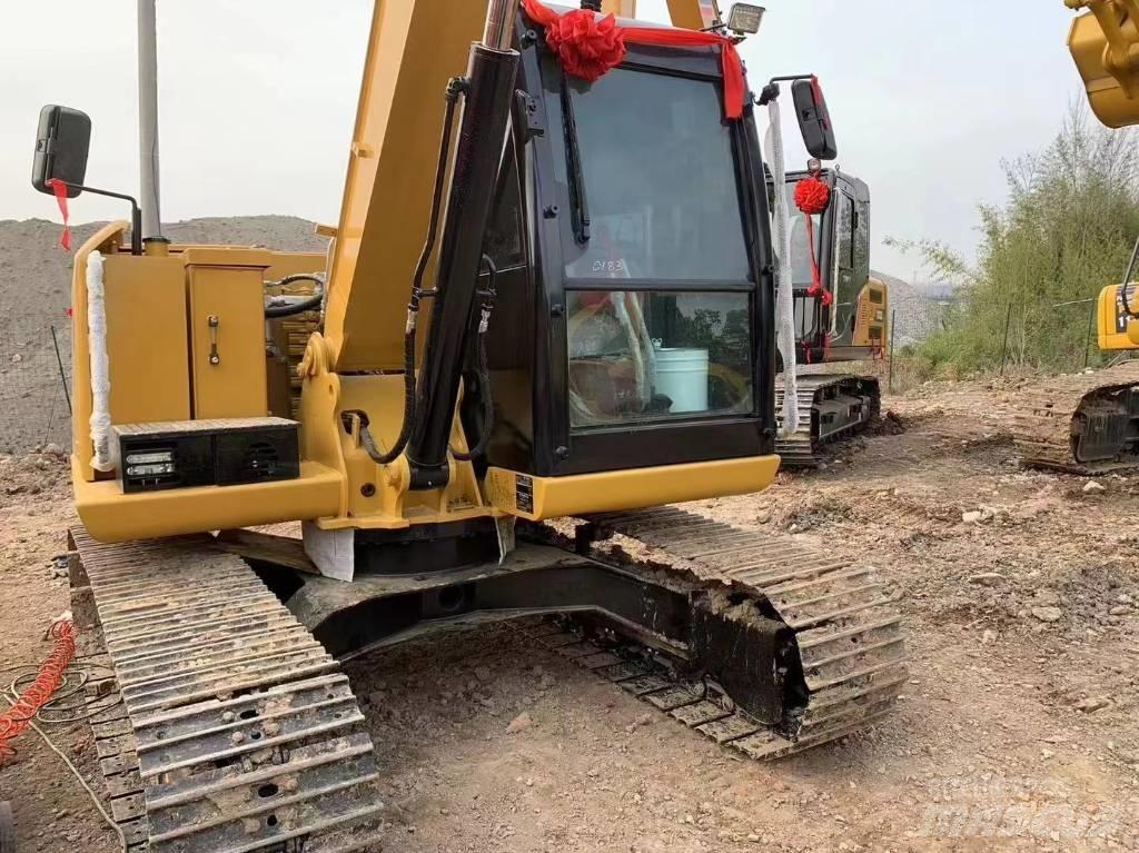 CAT 307 Pásové rýpadlá