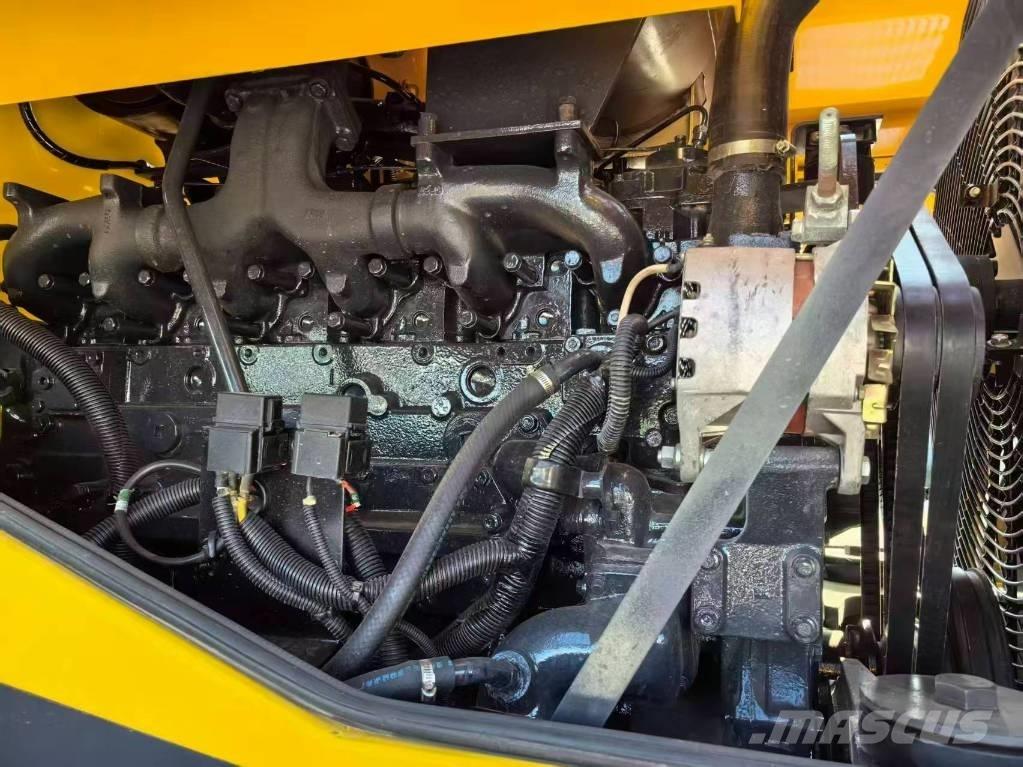 Komatsu WA 470 Kolesové nakladače