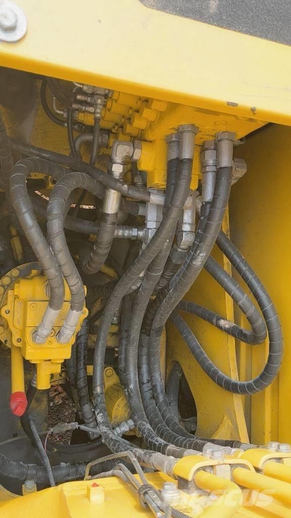 Komatsu PC 130 Pásové rýpadlá