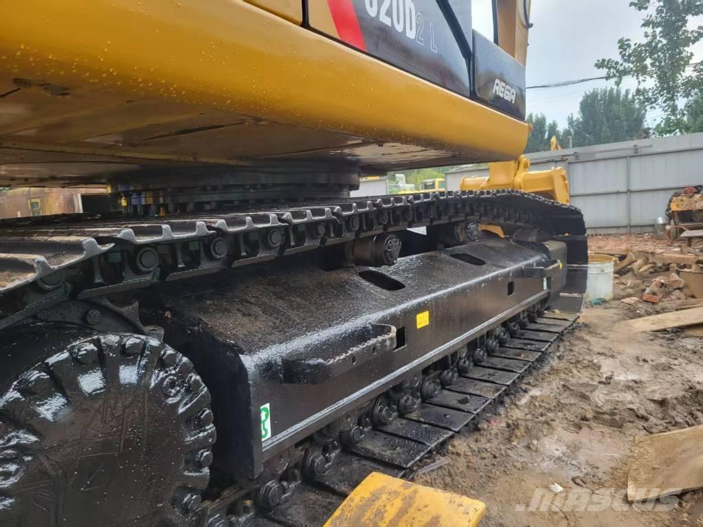 CAT 320 D L Pásové rýpadlá
