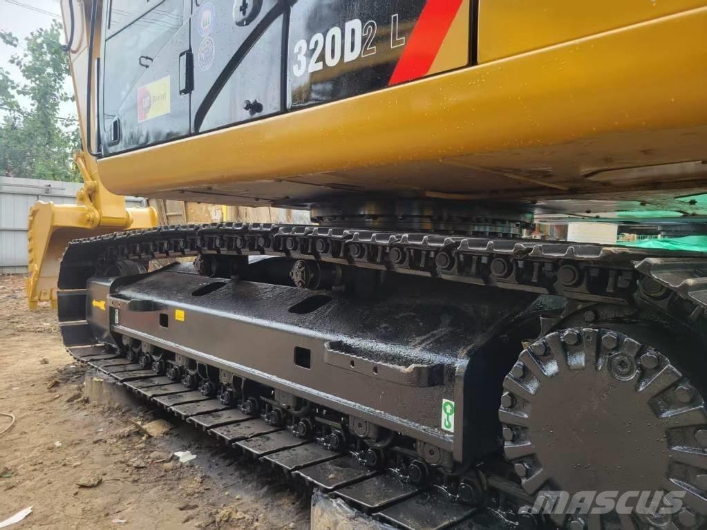 CAT 320 D L Pásové rýpadlá