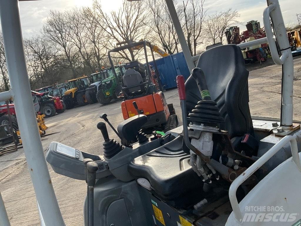 Takeuchi TB 216 Mini rýpadlá < 7t