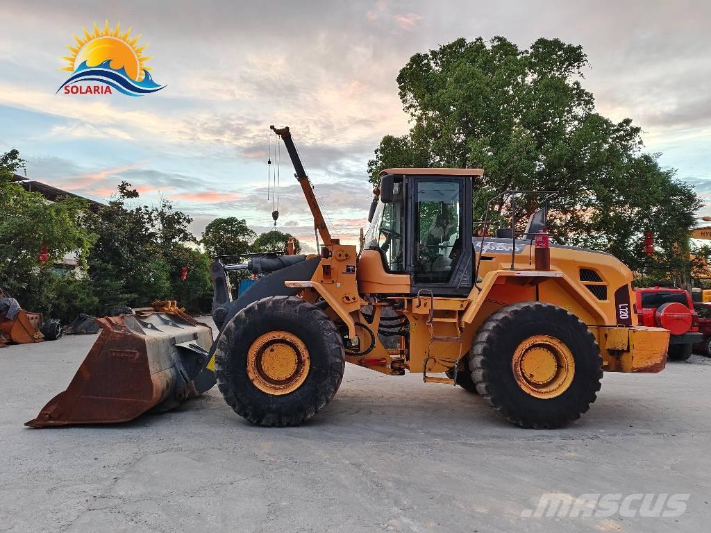 Volvo L 120 Kolesové nakladače