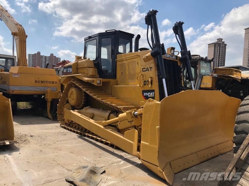 CAT D 7 H Pásové dozéry