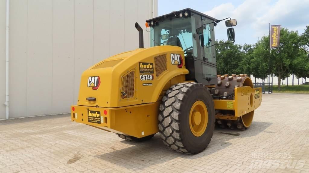 CAT CS74B Ťahačové valce