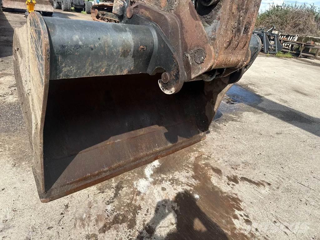Volvo EC200 Pásové rýpadlá