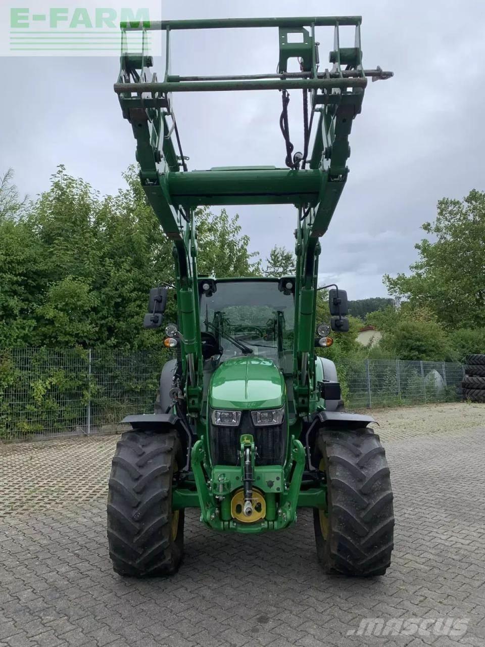 John Deere 5125r Traktory