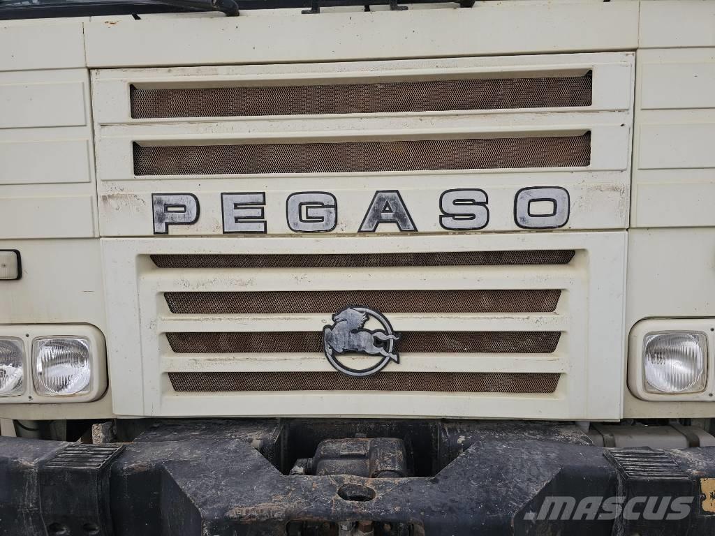Pegaso 2323k Nákladné autá s čerpadlami betónu