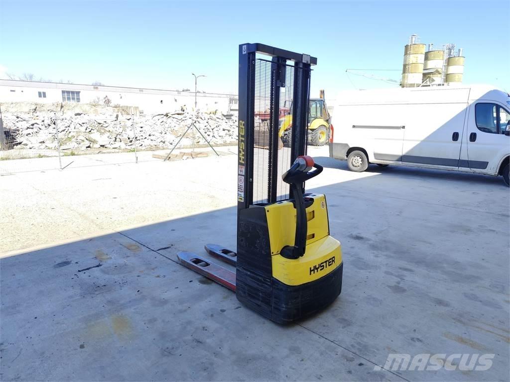Hyster S1.0E Ručne vedené vysokozdvižné vozíky
