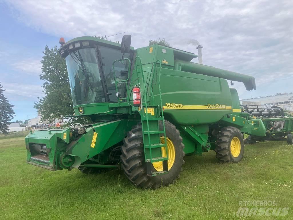 John Deere 9540 WTS Kombinované zberacie stroje