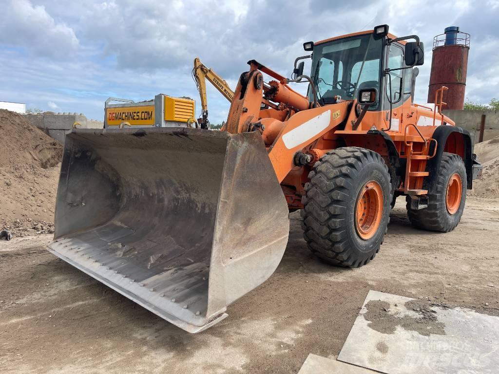 Doosan DL 350 Kolesové nakladače