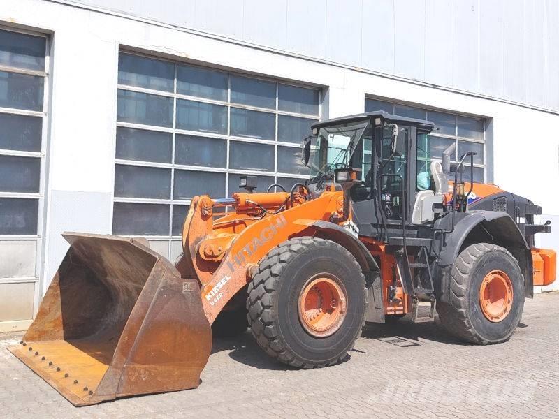 Hitachi ZW 250-6 Kolesové nakladače