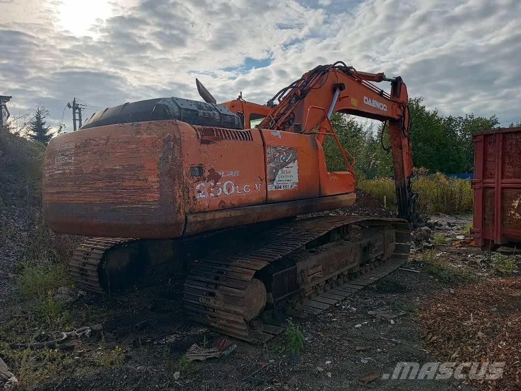 Daewoo S-250 LC-V Pásové rýpadlá