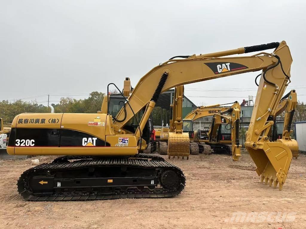 CAT 320 C L Pásové rýpadlá