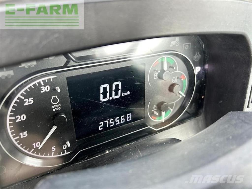 John Deere 5100m Traktory