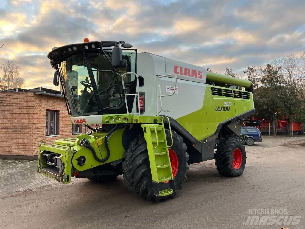 CLAAS 740 Kombinované zberacie stroje