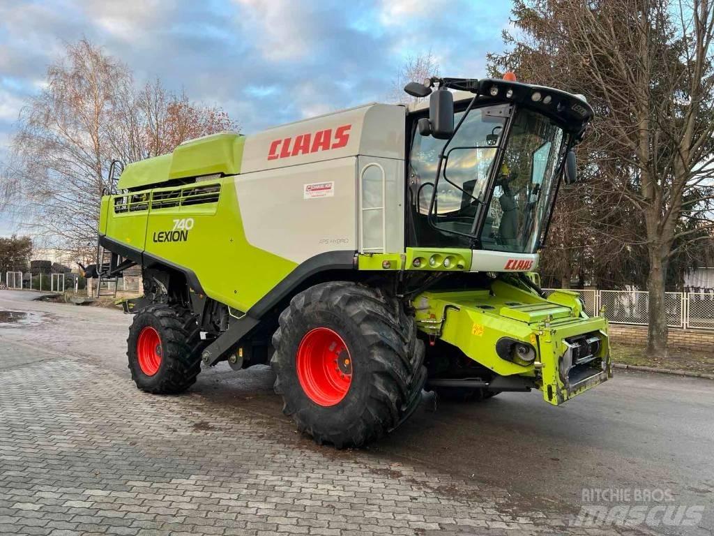 CLAAS 740 Kombinované zberacie stroje