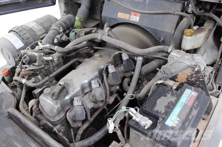 Nissan DX25LPG LPG vozíky