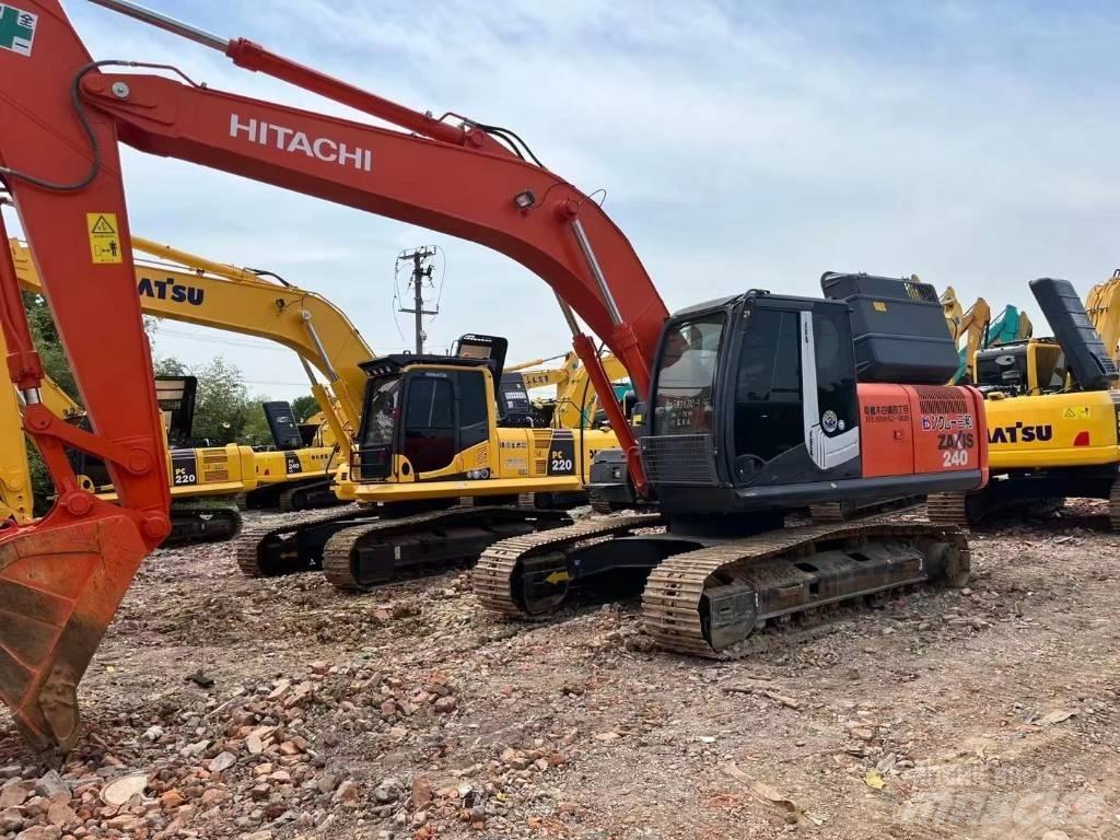 Hitachi ZX 240-3 Pásové rýpadlá