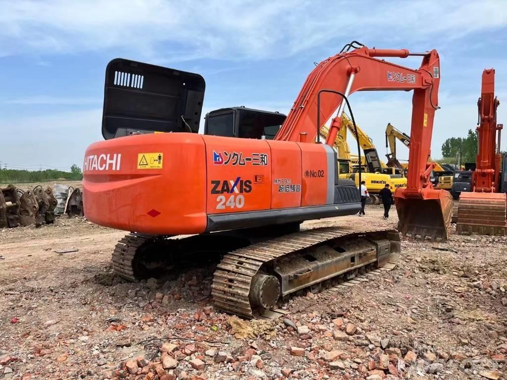Hitachi ZX 240-3 Pásové rýpadlá