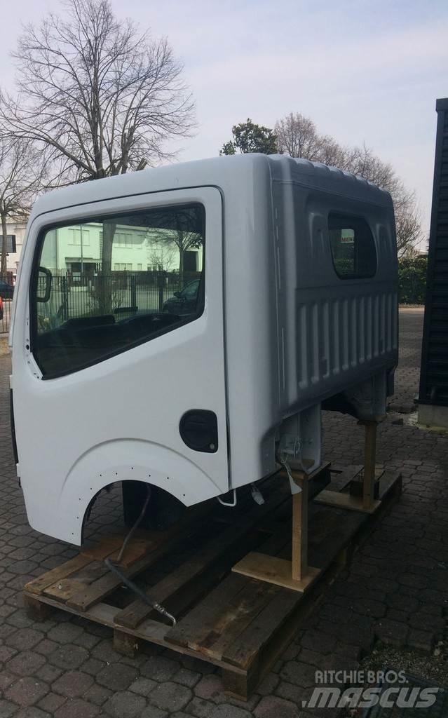 Renault Maxity Kabíny a interiér