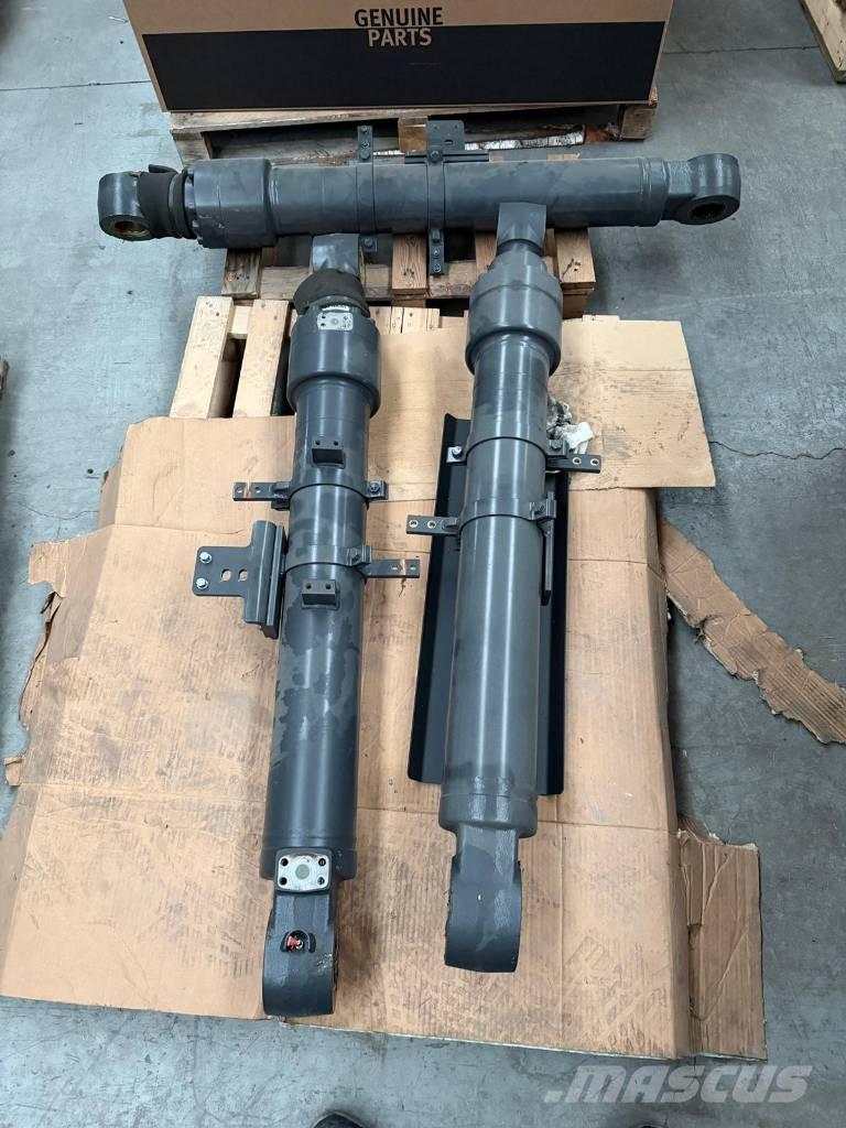 Develon DX 100 W-7 Kolesové rýpadlá