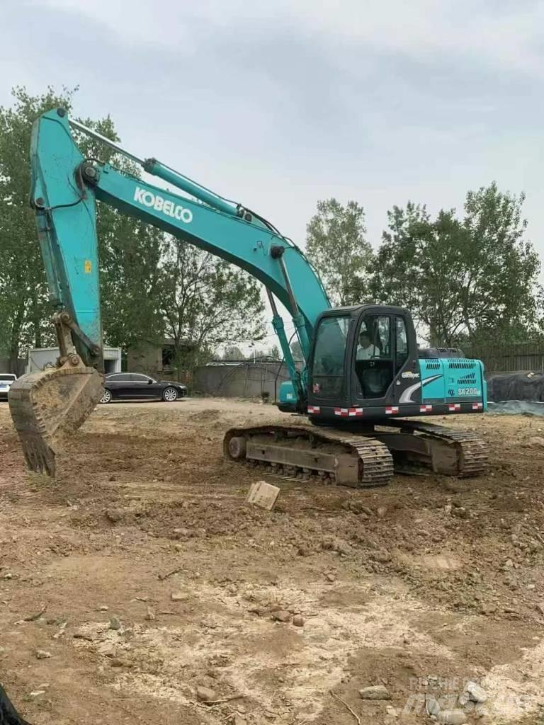 Kobelco SK200 Pásové rýpadlá