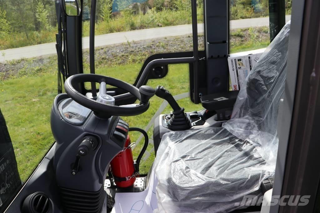 Mecalac MCL8 Kolesové nakladače