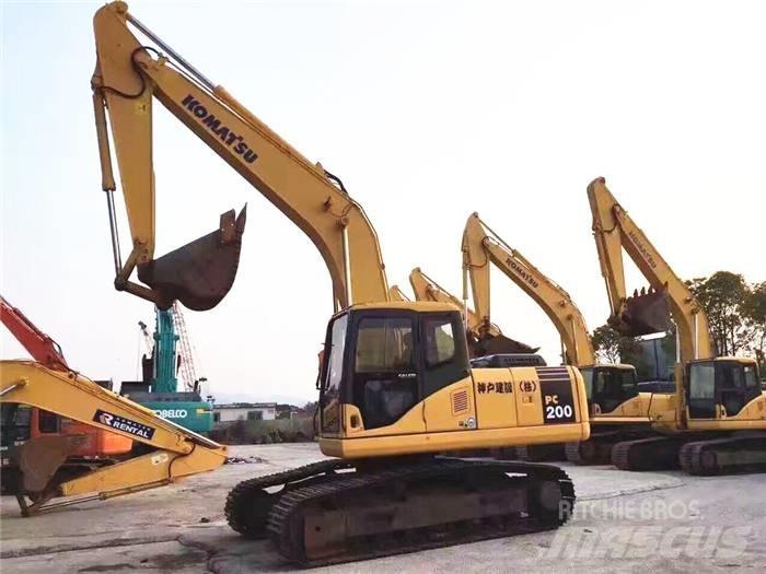 Komatsu PC 200-7 Pásové rýpadlá