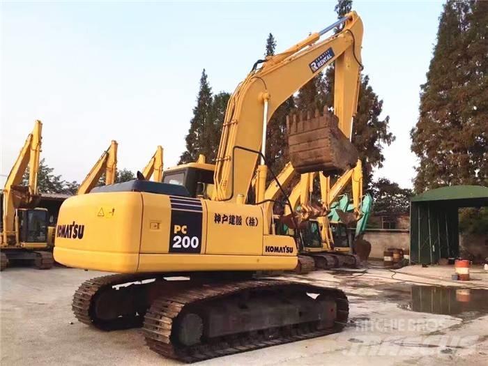 Komatsu PC 200-7 Pásové rýpadlá